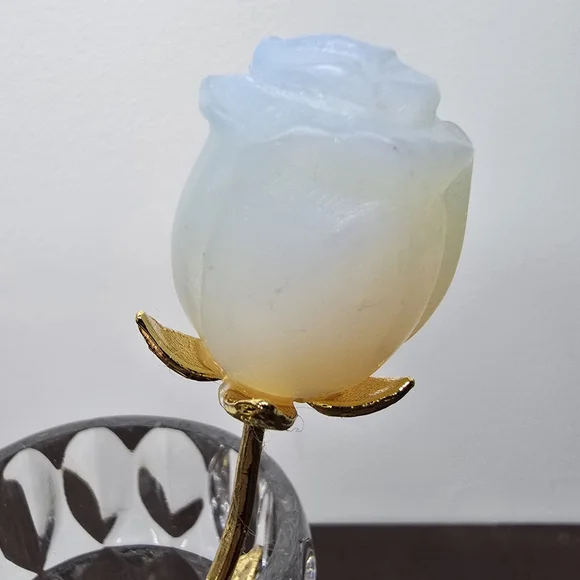 Opalite Crystal Rose - Picture 3 of 11
